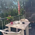 La Casetta Vista Mare Apartamento *